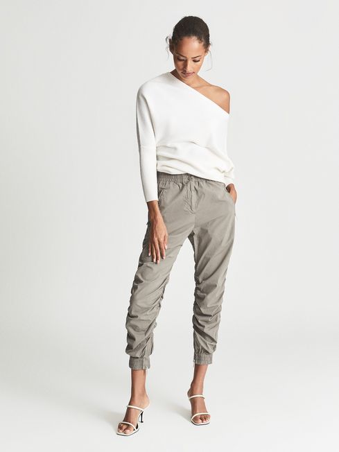 Reiss Khaki Esin Cotton Blend Ruched Trousers