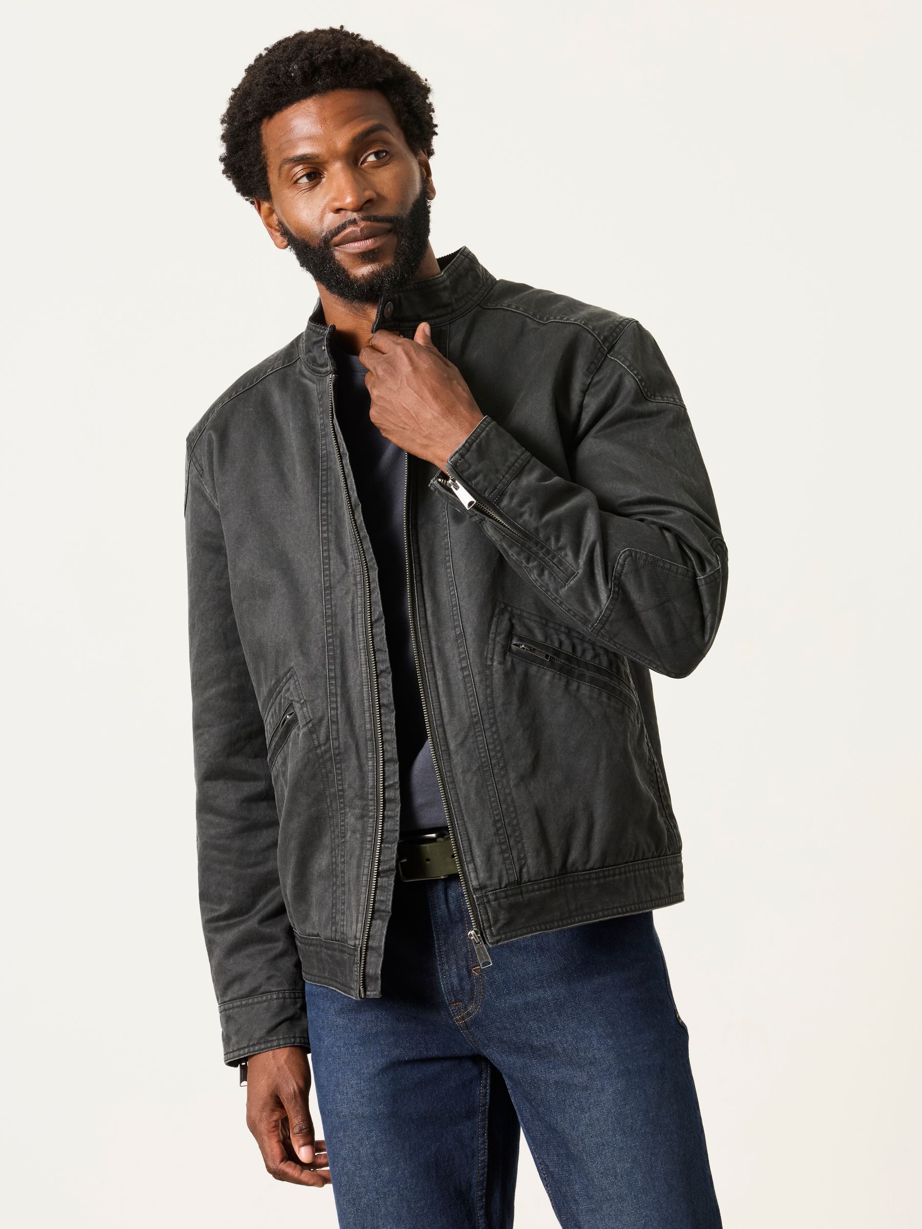 Coats & Jackets