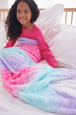 Castle and keep mermaid tail blanket 90x 190cm
