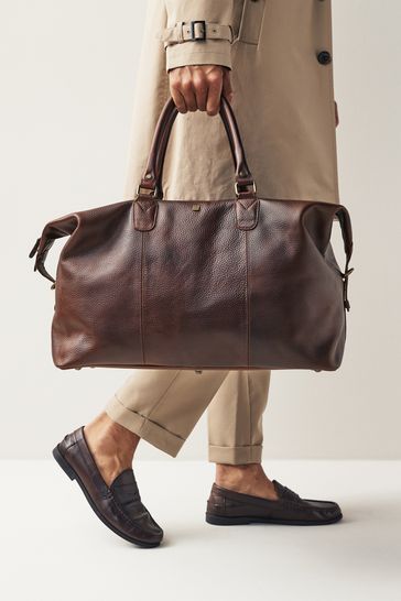 Barbour on sale leather holdall