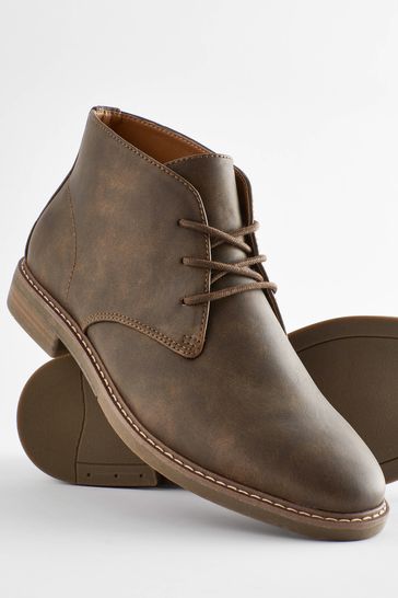 Clarks atticus limit chukka boot best sale