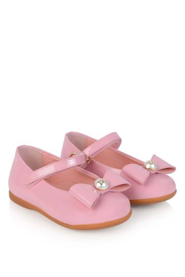 girls pink patent shoes