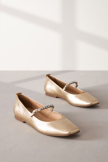 Flat mary janes shoes sales