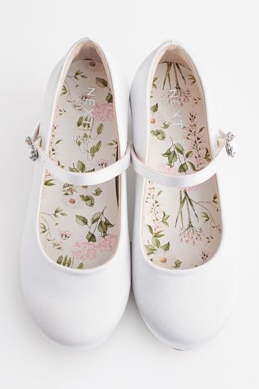 Stain proof white shoes shop