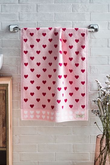 Pink Hearts 100% Cotton Towel