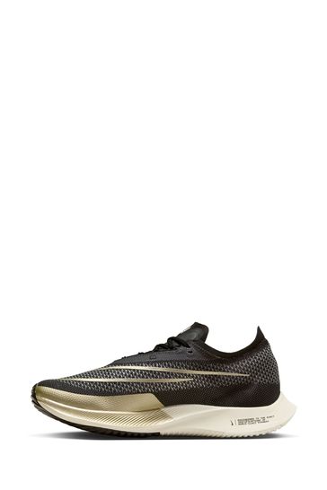 Nike zoom racing road top