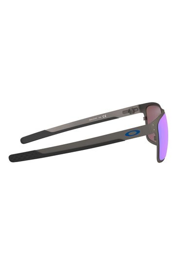 Grey oakley holbrooks on sale