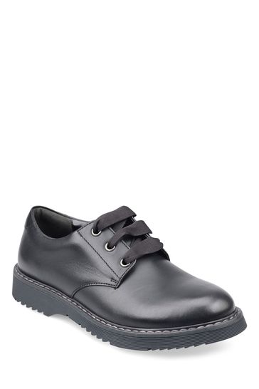 Girls school discount shoes with laces