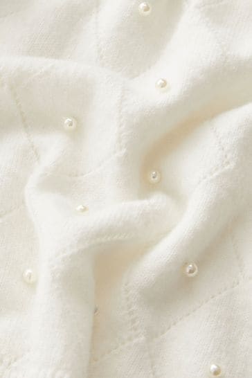 White jumper hotsell with pearls