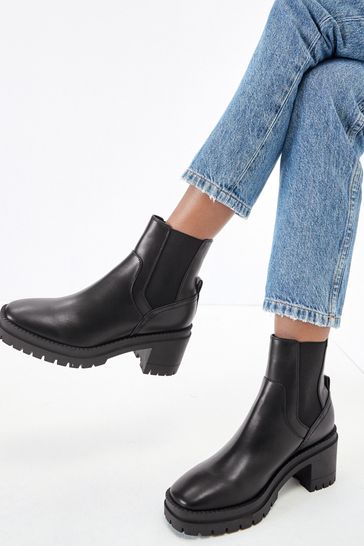 Block heel chelsea booties top