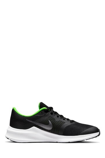 Nike downshifter for top youth