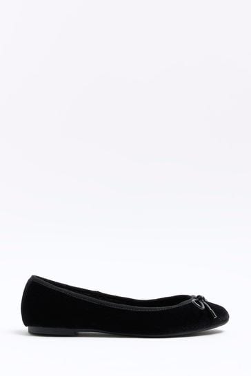 Buy River Island Pointed Ballet Shoes bei Next Deutschland