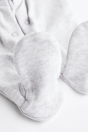 Baby sleepsuits with shop scratch mitts