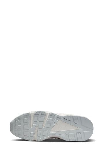 Huaraches nike top white