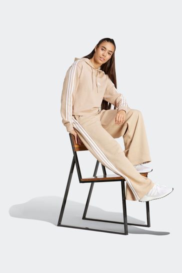 Adidas wide top