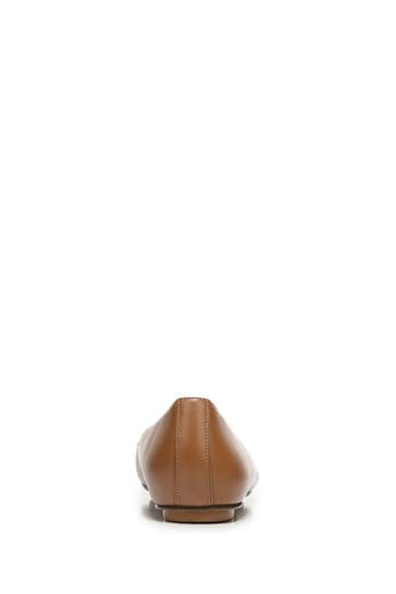 Naturalizer ballerina shop flats