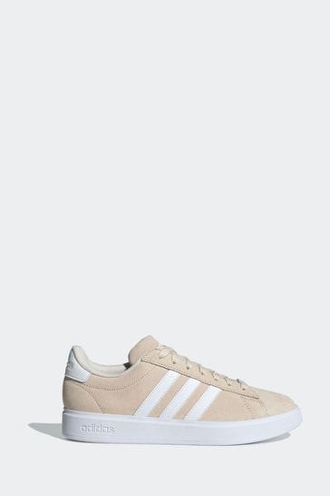 Adidas lifestyle hotsell shoes taiwan