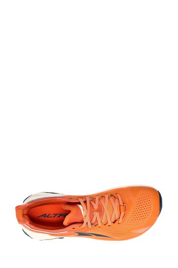 Orange shop running trainers