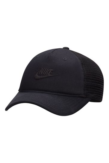 Nike store trucker snapback