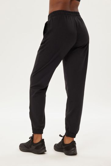 Buy Girlfriend Collective ReSet Slim Straight Joggers from Next Netherlands