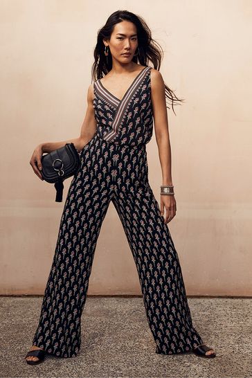 mint velvet palazzo pants