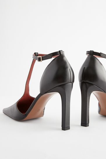 Black t cheap bar pumps