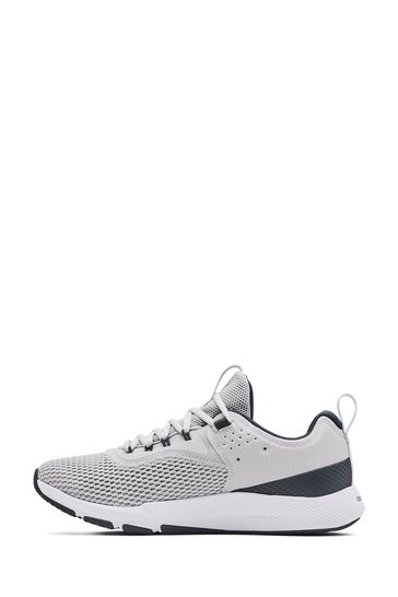 Under armour trainers charged online