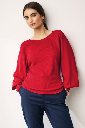 Red puff outlet sleeve sweater