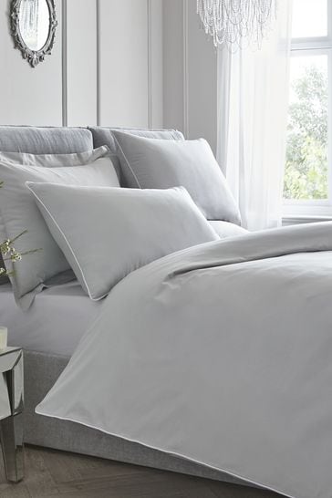 Appletree Piped Edge 100 Cotton Duvet Cover and Pillowcase Set