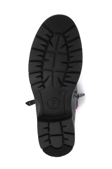 Pavers water on sale resistant boots