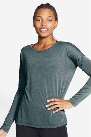 nike women's yoga long sleeve shirt