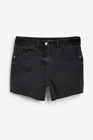 black stretch shorts