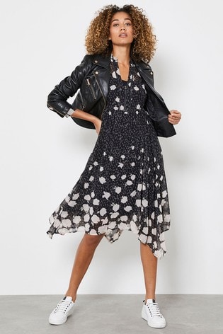 mint velvet black star print trapeze dress