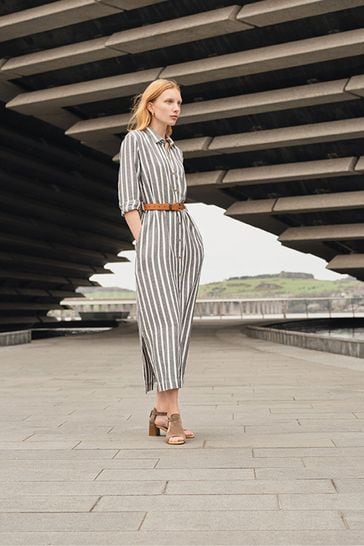 Navy stripe deals maxi dress