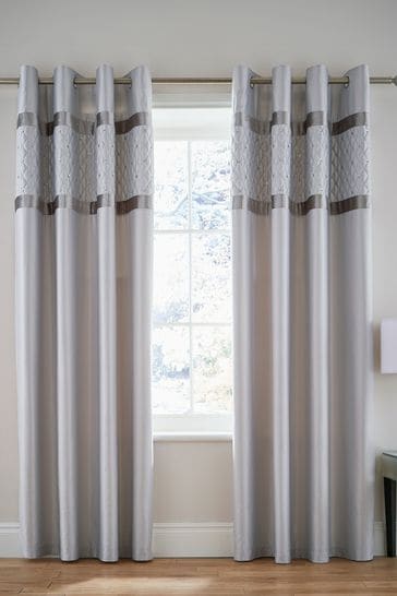 Catherine Lansfield Silver Sequin Cluster Eyelet Curtains
