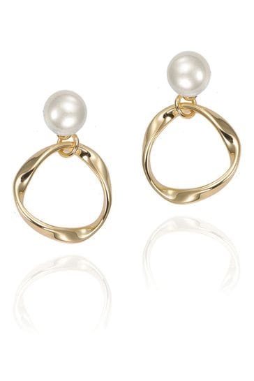 Designer pearl clearance earrings