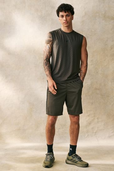 Dark green adidas shorts hotsell
