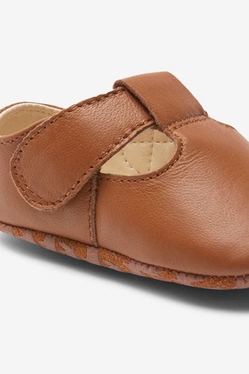 Leather best sale pram shoes