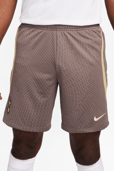 Tottenham sales shorts nike