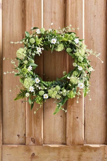 Green Spring Floral Wreath