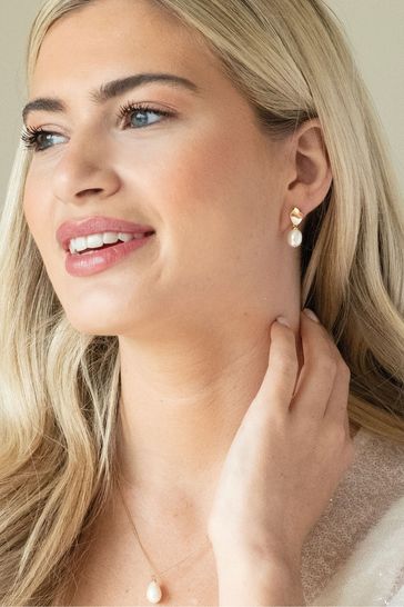 Modern pearl discount drop earrings