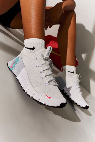Nike White Free Metcon 6 Training Trainers