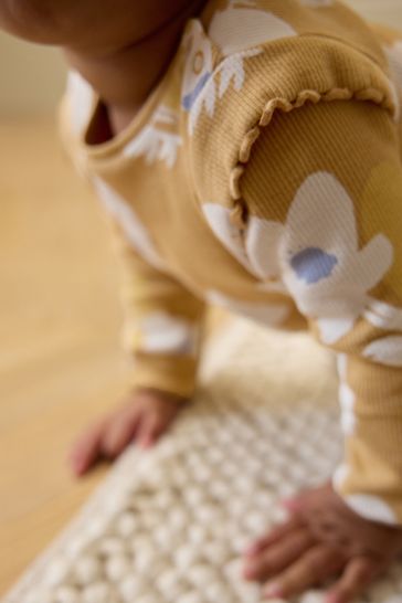 Baby crawling cheap leggings
