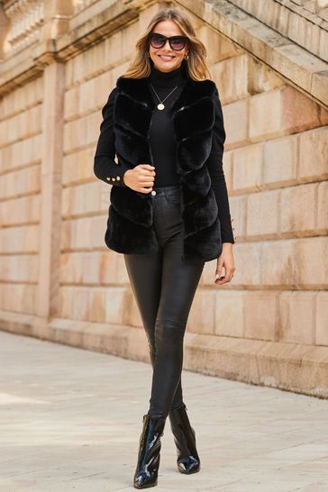 Black pelted top faux fur gilet