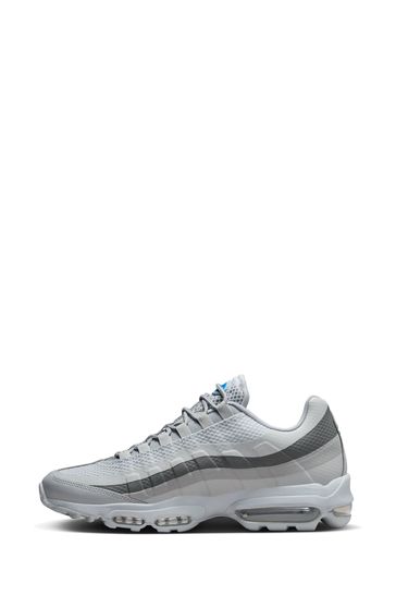 Nike ultra trainers 2025