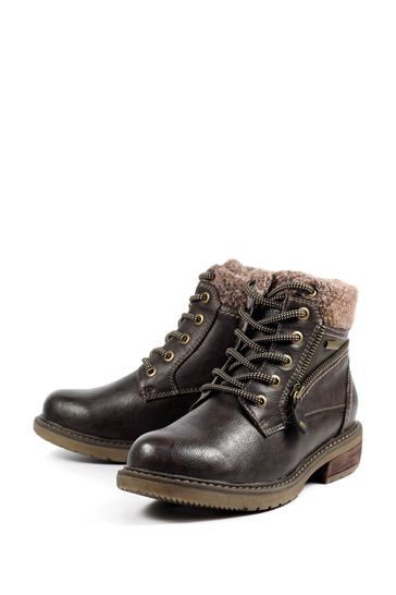 Benson boots top