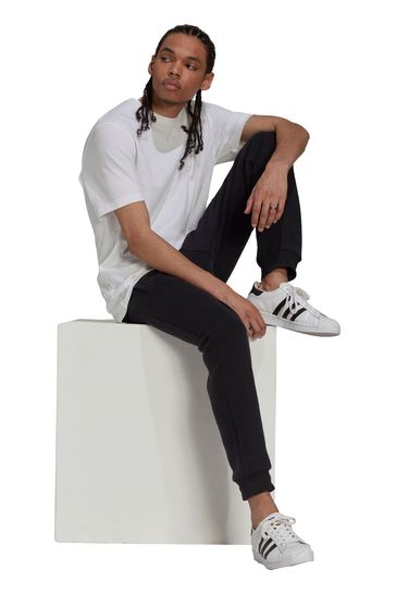 Adidas originals clearance trefoil joggers