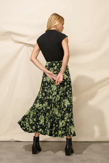 Floral skirt next shop