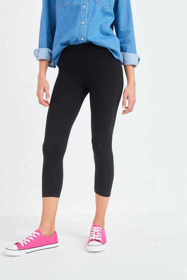 Black Cropped Leggings