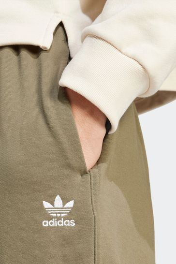 Adidas boyfriend joggers outlet